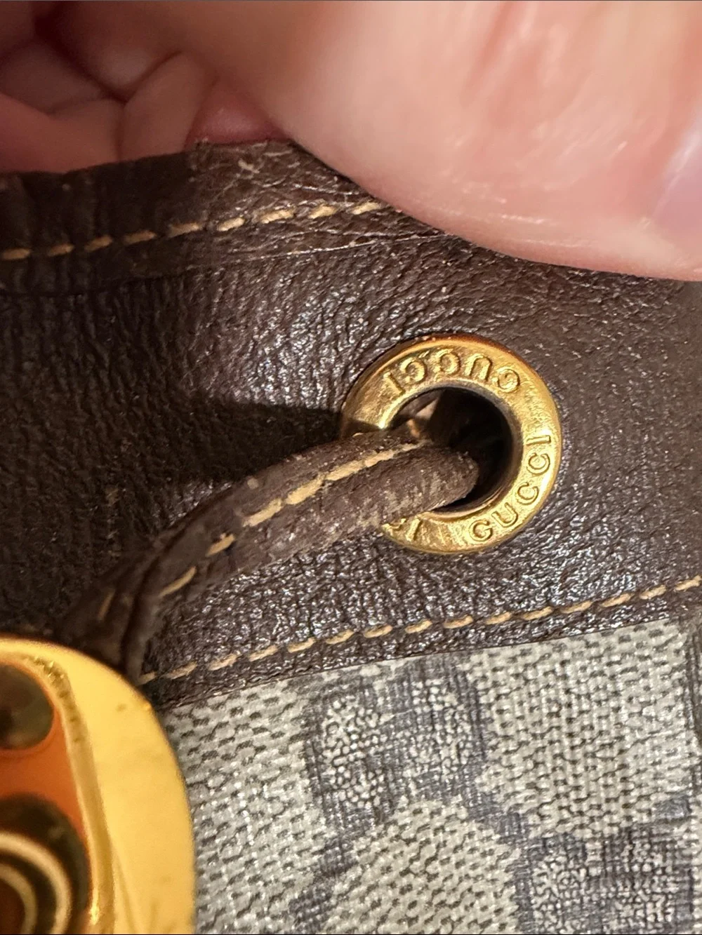 Authentic  GUCCI Brown & Cream GG Supreme Monogram Drawstring Shoulder Bag Purse - Picture 3 of 13